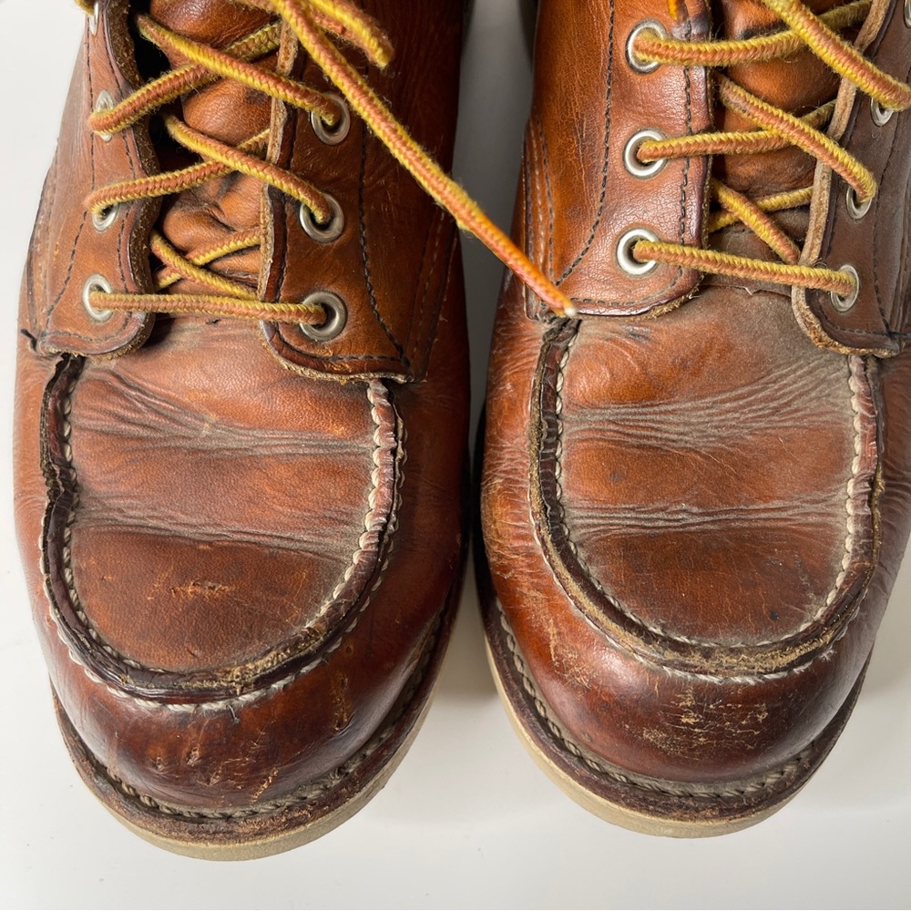 Red Wing CLASSIC MOC 865 BOOT IN ORO LEGACY LEATHER Size 9.5 DISTRESSED - Picture 6 of 15